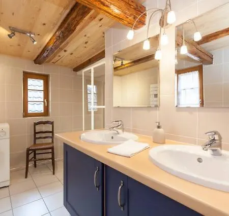 Bei Der Kirche 4 Etoiles *